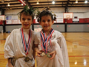 elementary students greek history togas