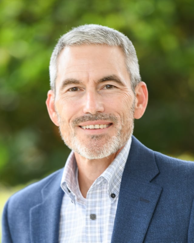 Staff-Haycox_TJ_BK1054